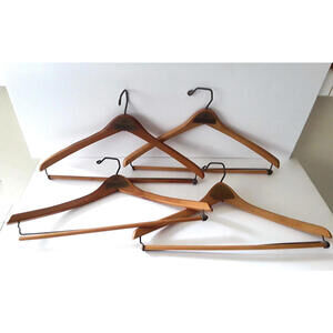 Lot Of 4 Vintage Wooden Hangers Desmond's California Since 1862